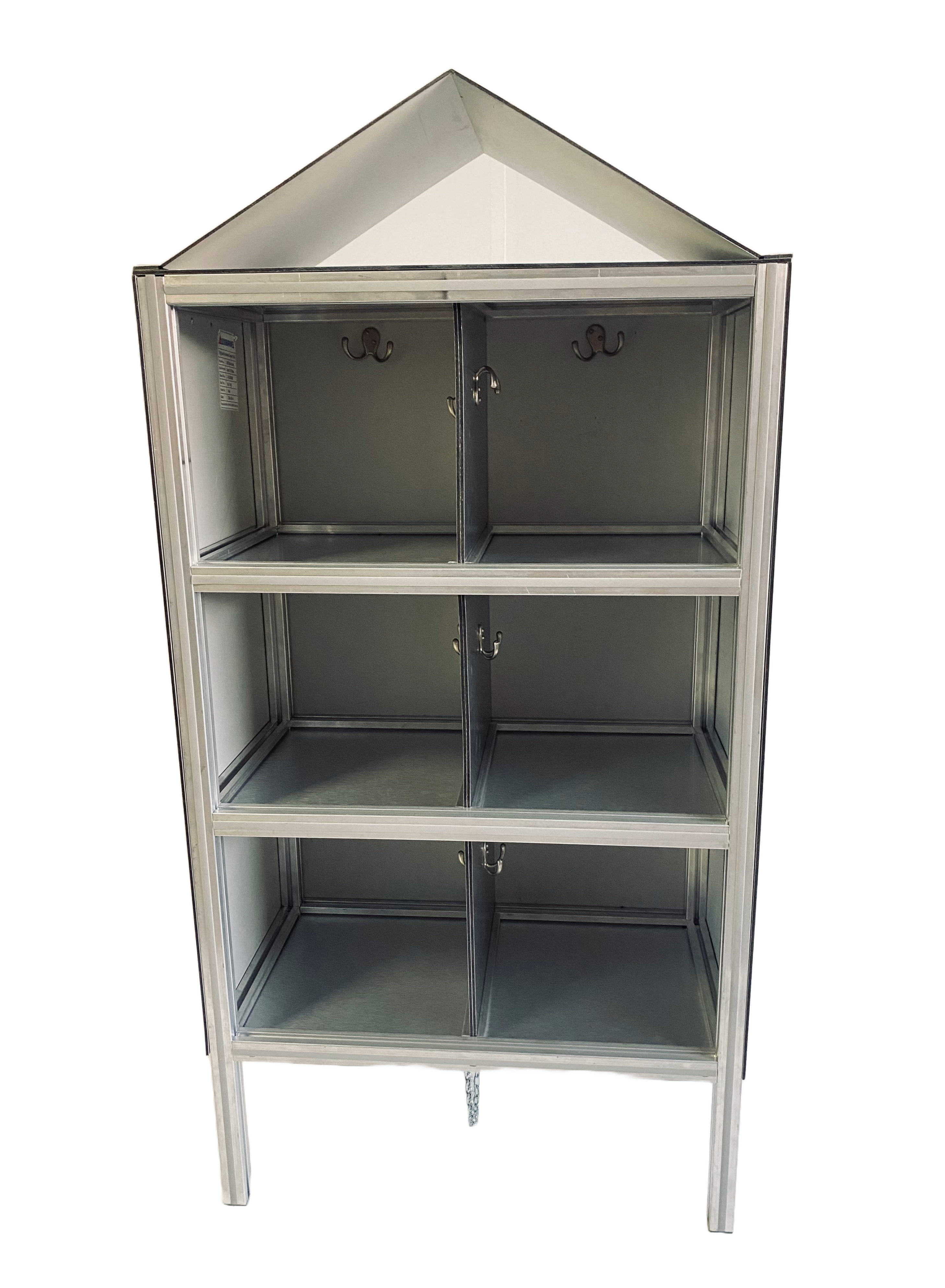 Locker: perfil de aluminio